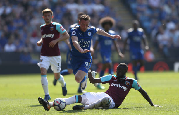 还积极拼抢 还积极拼抢